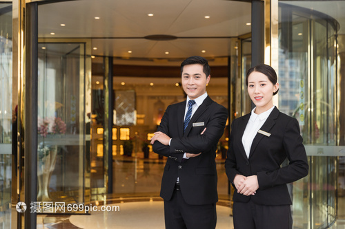 酒店管理服務(wù)人員接待形象與餐飲管理規(guī)范